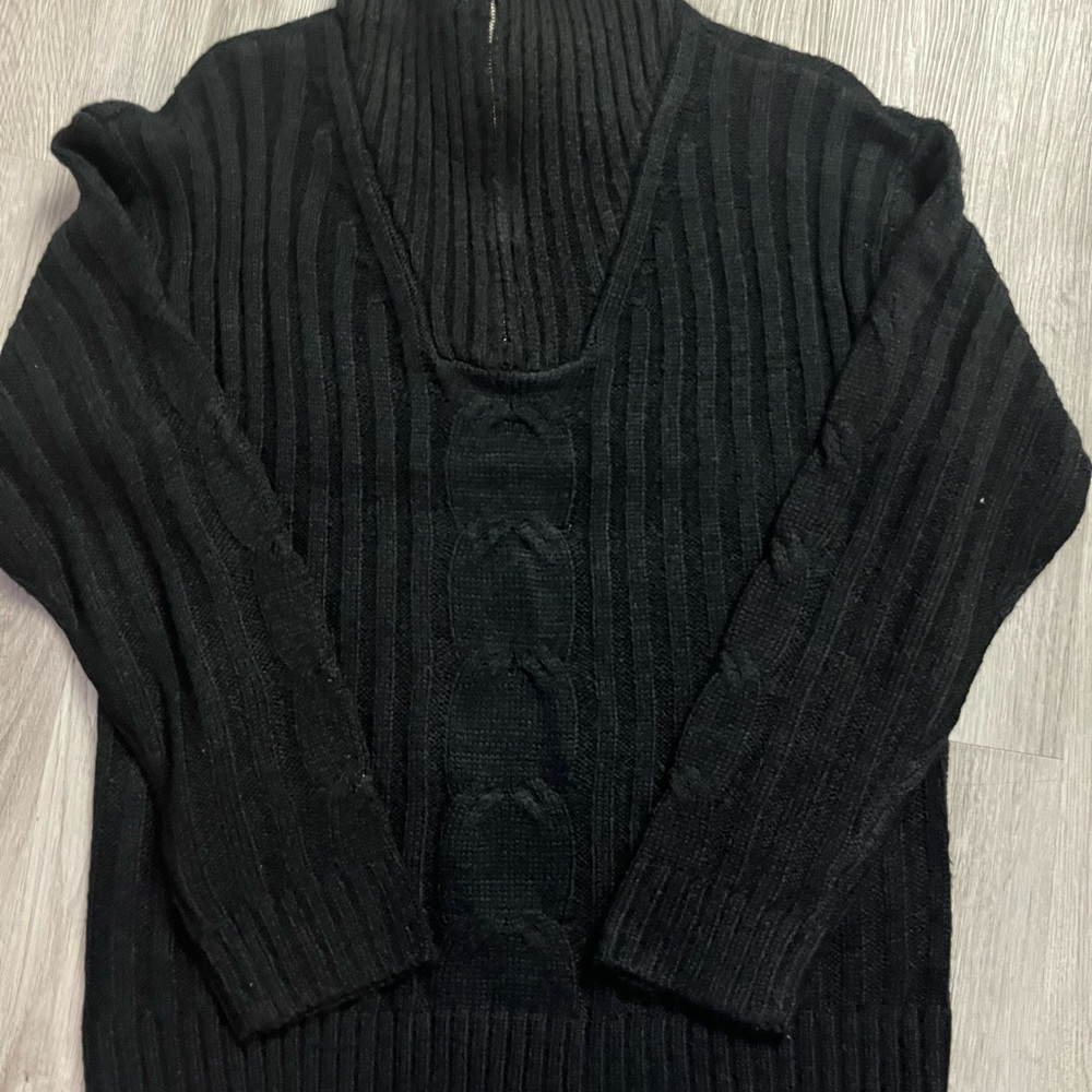 202–NWT Elegant Black Turtleneck Sweater for Women